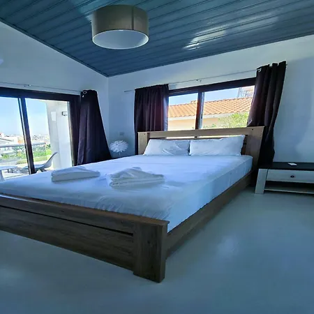 3 Bedroom Villa, Private Pool, Hot Tub Вилла