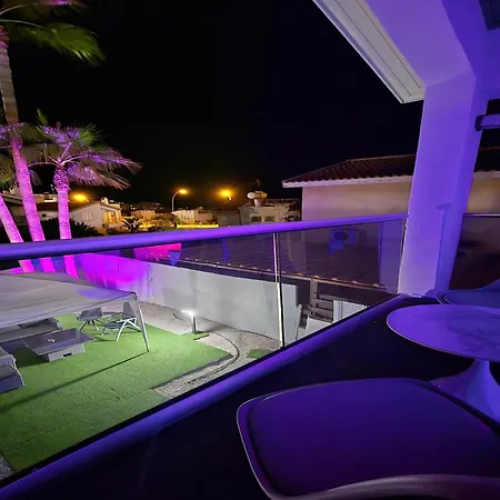 Вилла 3 Bedroom Villa, Private Pool, Hot Tub