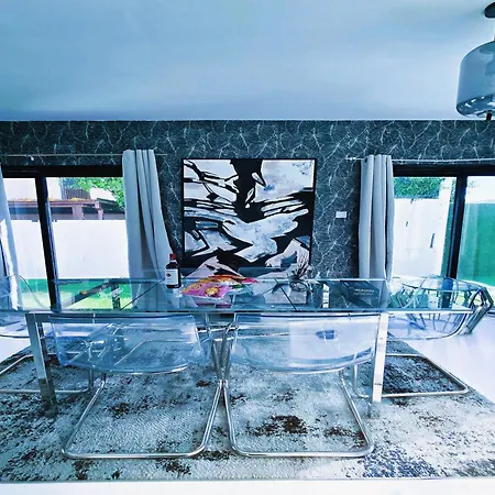 3 Bedroom Villa, Private Pool, Hot Tub Протарас