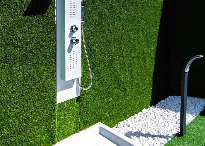 ヴィラ 3 Bedroom Villa, Private Pool, Hot Tub