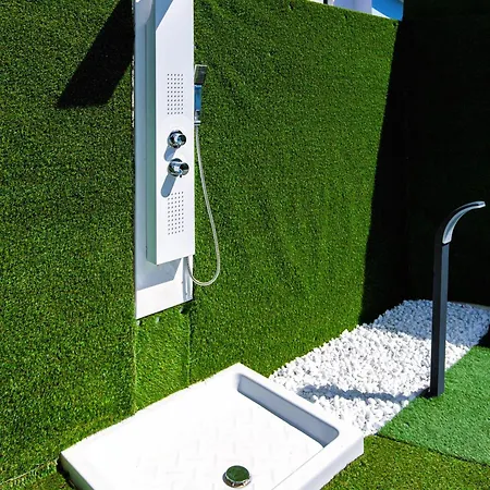 Vilă 3 Bedroom Villa, Private Pool, Hot Tub