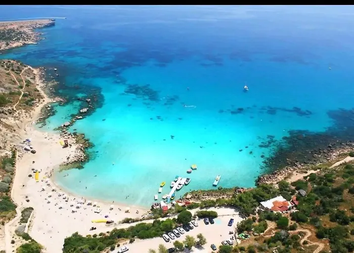 3 Bedroom Villa, Private Pool, Hot Tub