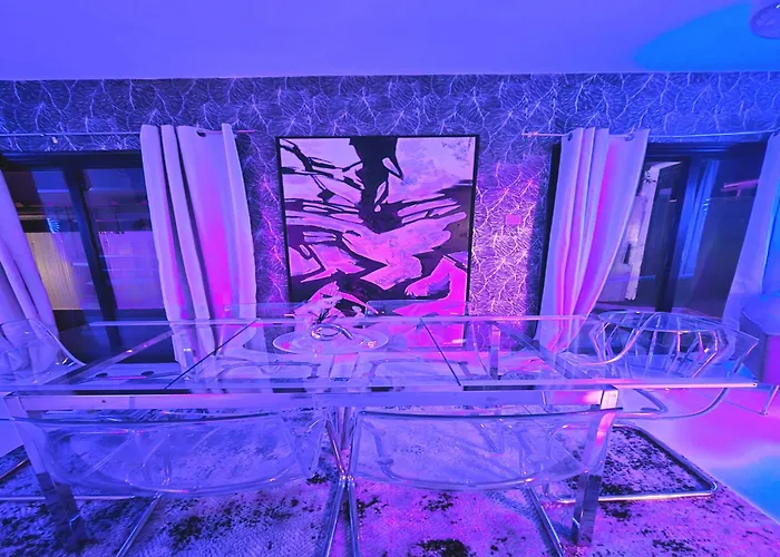 Villa 3 Bedroom Villa, Private Pool, Hot Tub Protaras